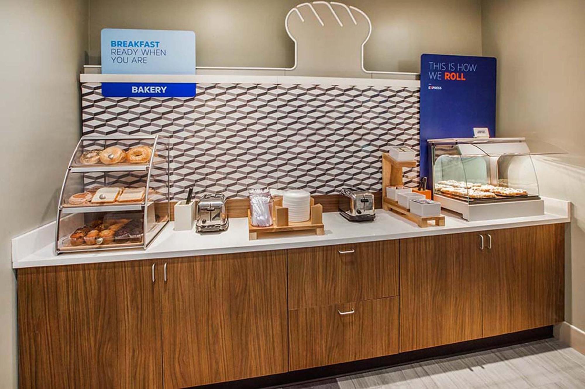Holiday Inn Express & Suites Murfreesboro West By Ihg Екстериор снимка