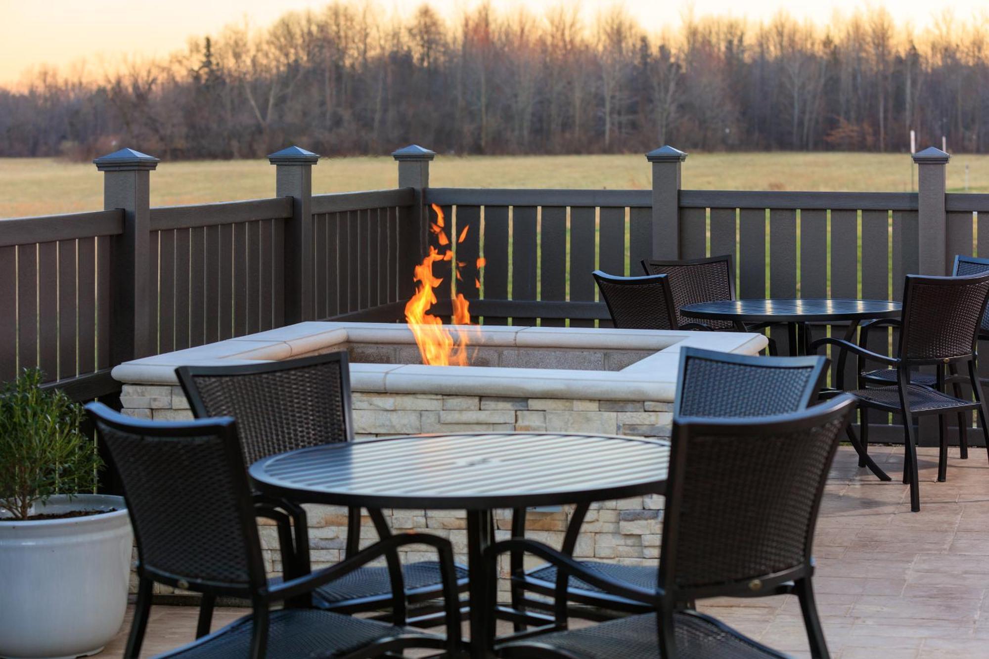 Holiday Inn Express & Suites Murfreesboro West By Ihg Екстериор снимка